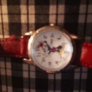 Lorus quartz silver mini mouse watch